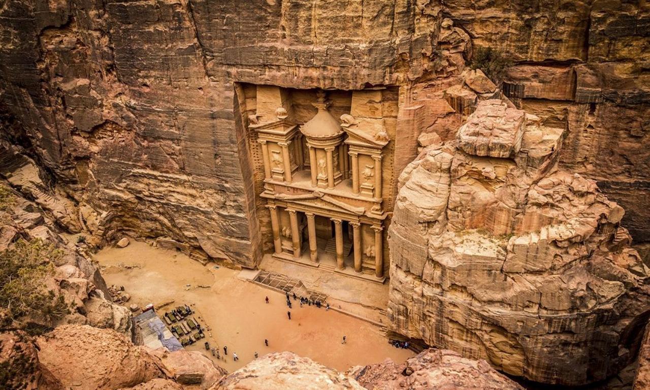 7 Wonders Hotel Wadi Musa Bagian luar foto