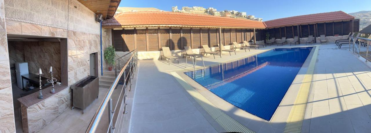 7 Wonders Hotel Wadi Musa Bagian luar foto